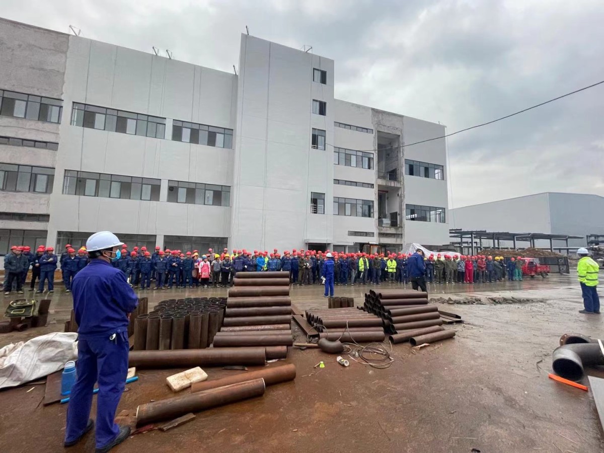 华峰重庆氨纶差别化氨纶扩建安装工程(图1)